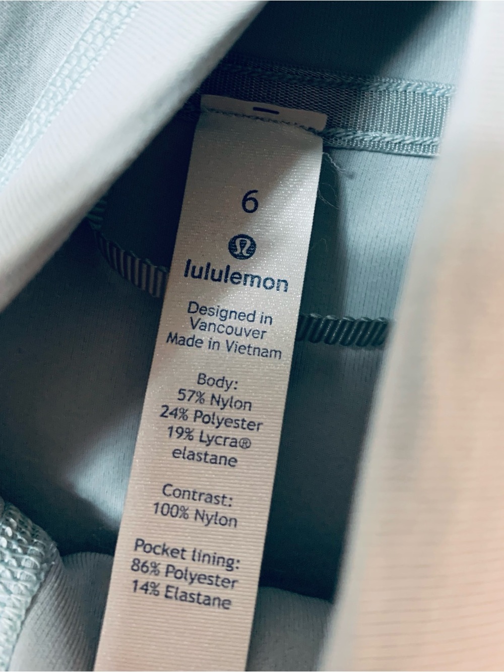 Lululemon Hot Mesh Jacket Sz 6 - Picture 10 of 10
